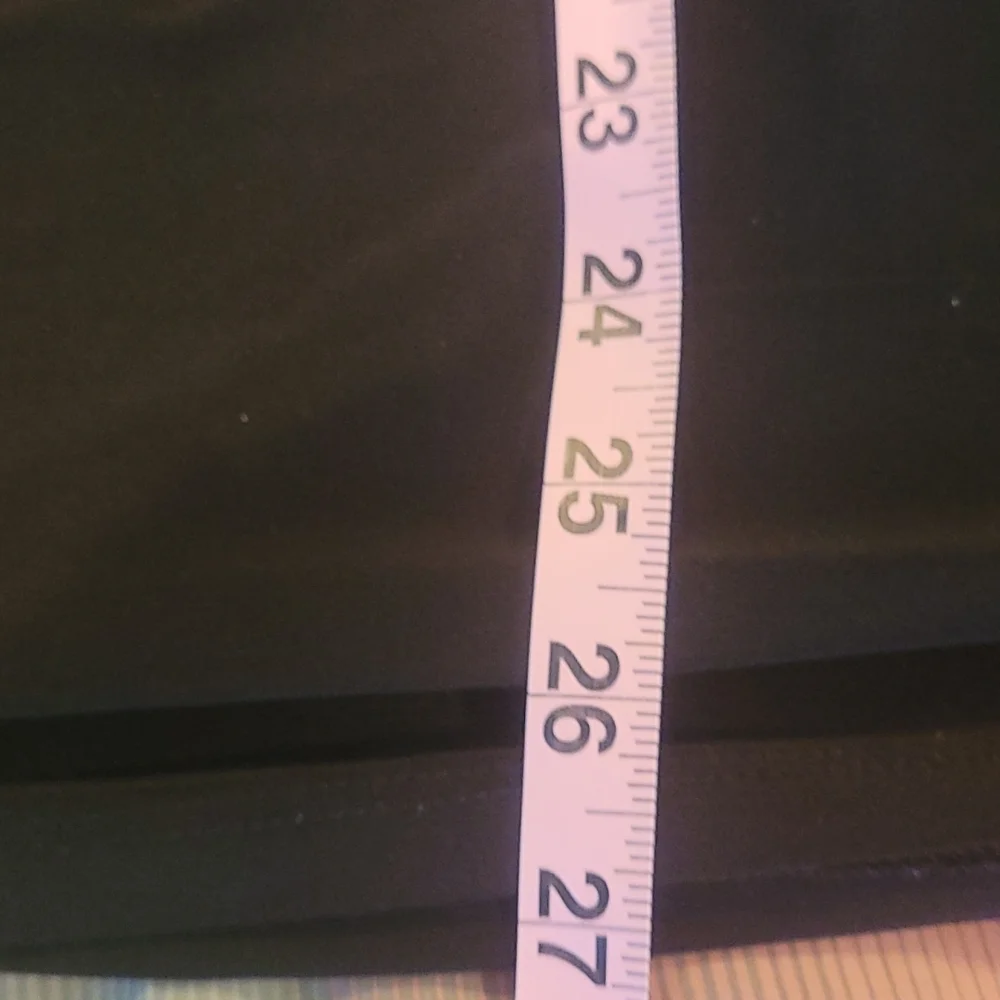 A.U.W black blouse. Gold piece on neckline. Size 1X. - Picture 10 of 10